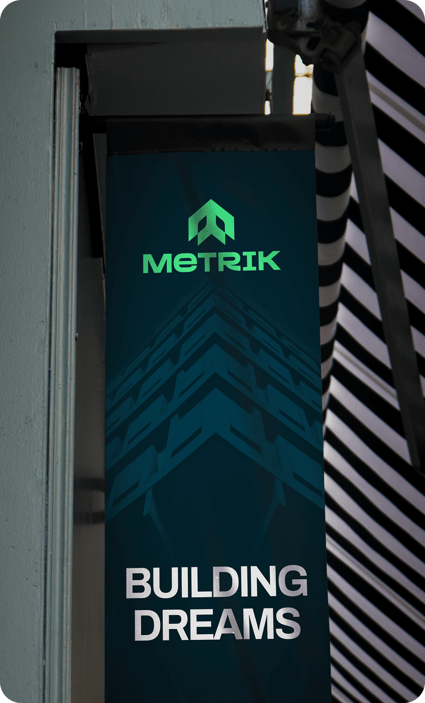 Metrik Standee